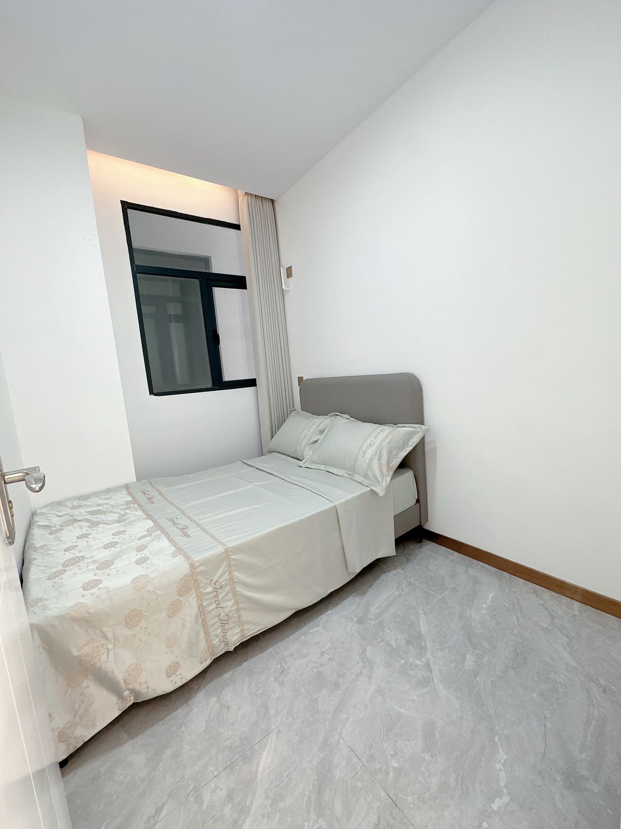 1748397762204056.jpg 77493a111315d4f71a167eead6b1a574.jpg