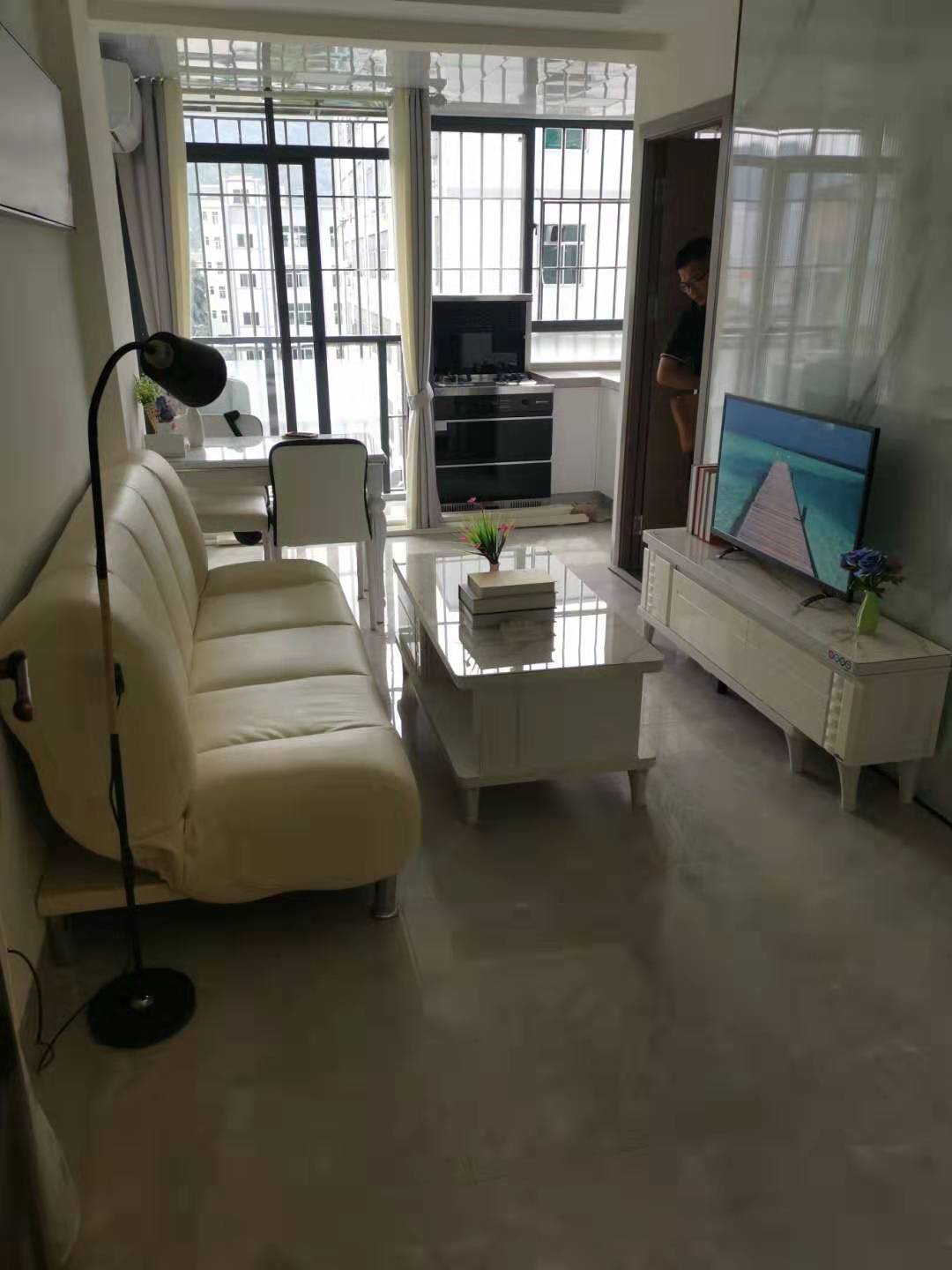 羊臺(tái)山東地鐵口小產(chǎn)權(quán)房