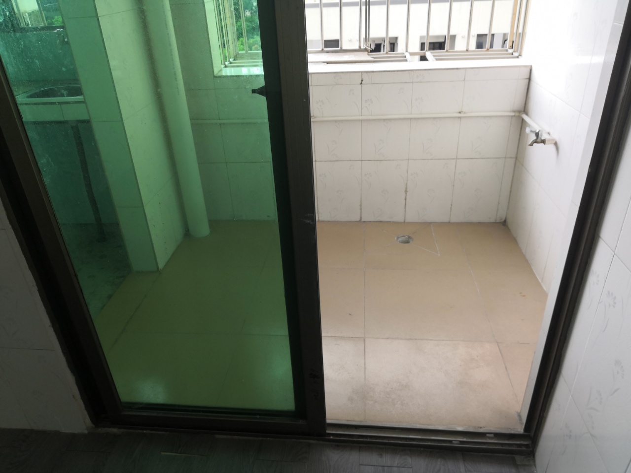 匯福豪居2期原始1房1廳，預(yù)售價52萬左右