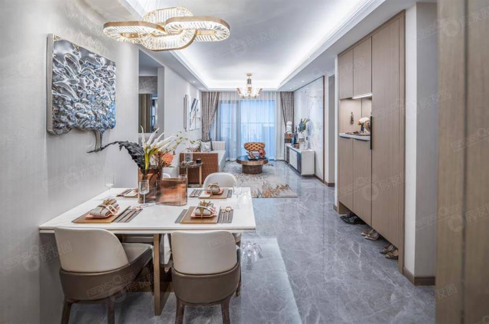 龍華龍湖春江天璽均價(jià)53000元/平