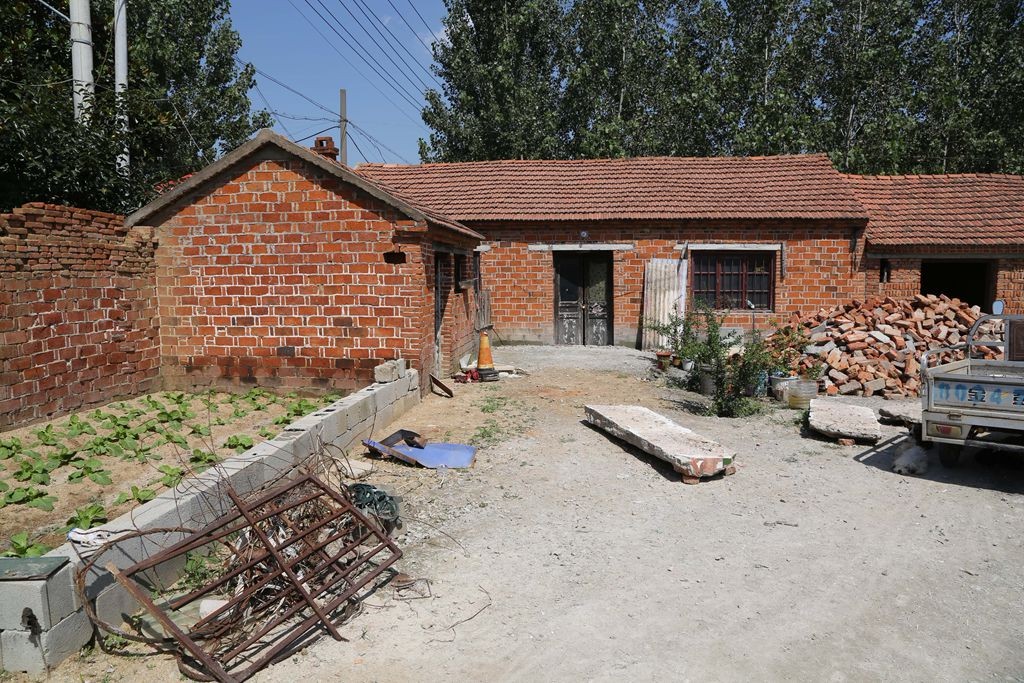 大部分拆遷居民每戶(hù)分得兩套回遷房