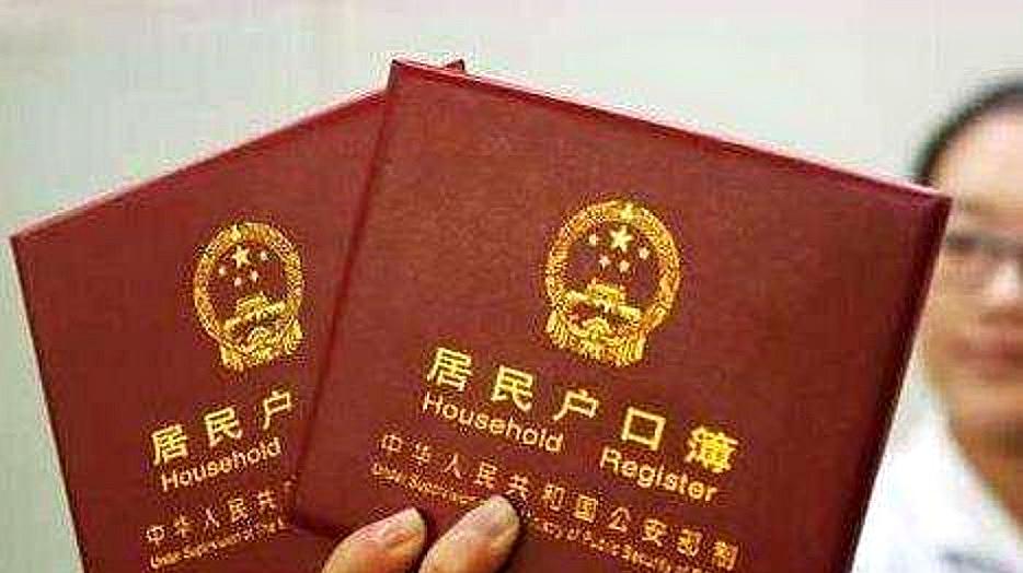 生活日報記者蹲點(diǎn)潘莊村和田莊村