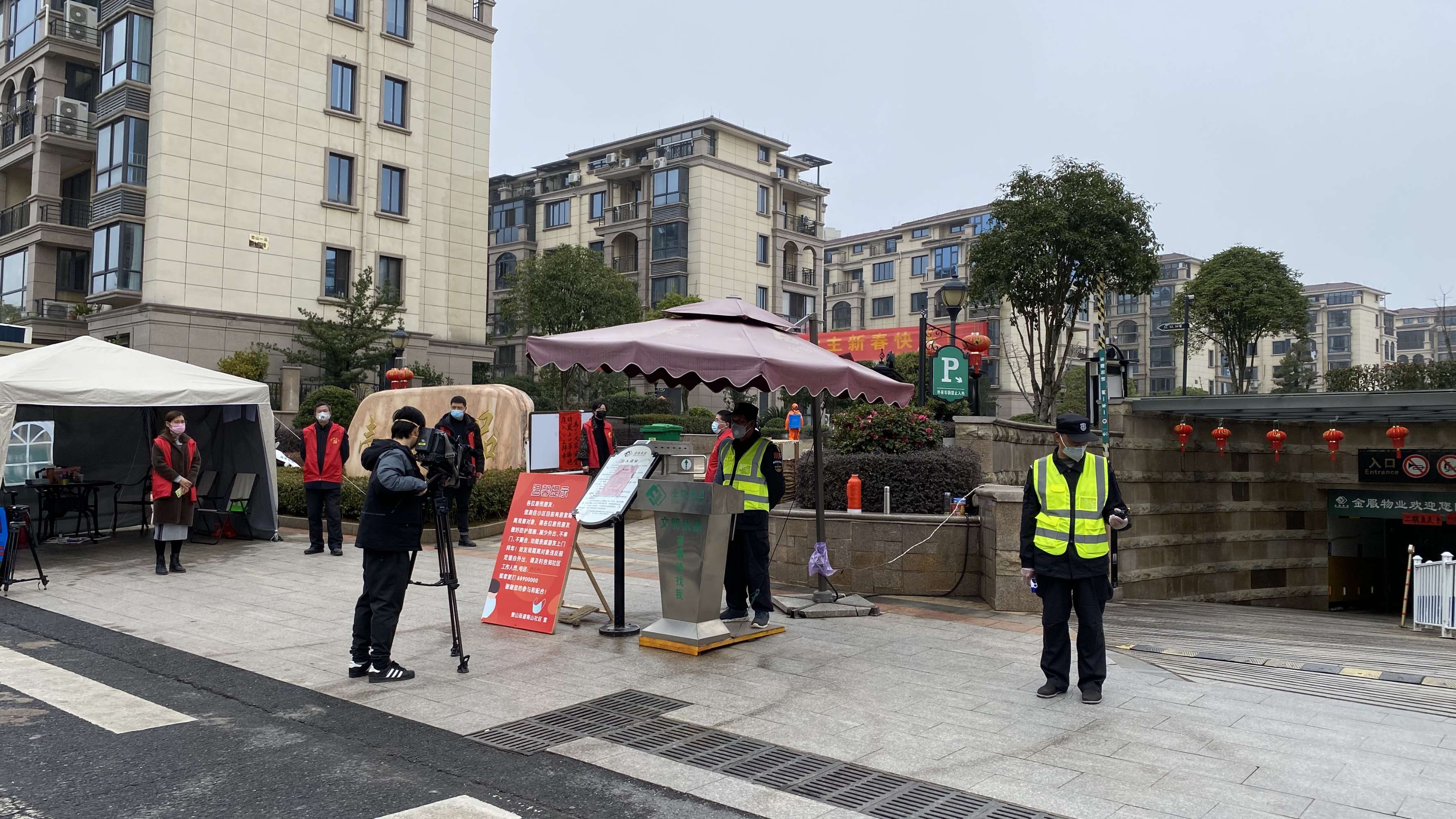 有產(chǎn)證位置好學(xué)區(qū)好的回遷房小心買(mǎi)