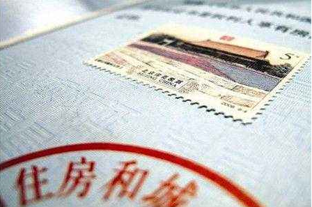 還應(yīng)該按照銷售不動(dòng)產(chǎn)稅目進(jìn)行征收營(yíng)業(yè)稅