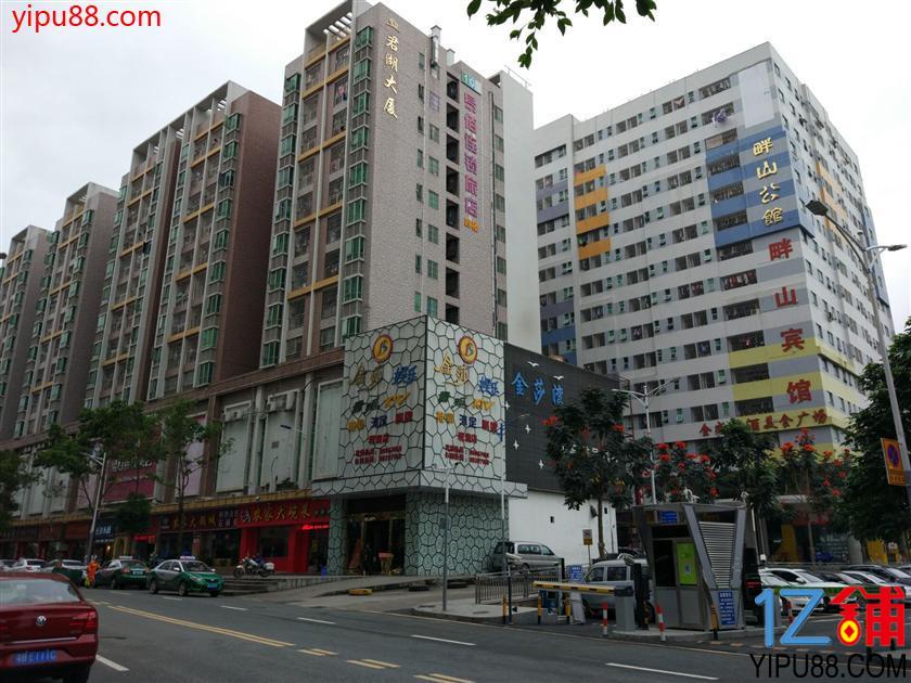 戶戶通天燃?xì)?></img></p>
<p><strong>每?jī)蓷潣侵g就有一個(gè)獨(dú)立的花園設(shè)計(jì)</strong></p>
<p>1、深圳觀瀾小產(chǎn)權(quán)房《瀾山壹號(hào)》值得訂購(gòu)嗎。所以是值得賣的，樓盤(pán)設(shè)在龍華觀瀾大大坑，毗連觀瀾高新科技城，未來(lái)品牌價(jià)值空間廣闊，也是觀瀾目前唯一一手在售的大型苑村委統(tǒng)建樓。</p>
<p>2、觀瀾《瀾山一號(hào)》總計(jì)是8棟的苑居民小區(qū)，全封閉式住宅小區(qū)行政管理，8棟中間結(jié)構(gòu)設(shè)計(jì)，樓梯房一梯六戶，每棟樓的五層便8層，每?jī)蓷潣侵g便有一個(gè)獨(dú)立的苑結(jié)構(gòu)設(shè)計(jì)，度假村在兩棟樓之間的寬度達(dá)20米，每個(gè)層樓還便不任何遮蓋，通風(fēng)非常好，苑中睡蓮松樹(shù)、園林景觀小魚(yú)塘都有。</p>
<p>3、堪稱是樓中有長(zhǎng)廊，度假村中有房，這才是真正的度假村居民小區(qū)房。</p>
<p>4、還就瀾山一號(hào)是目前能在觀瀾賣出去一手的村委統(tǒng)建樓了，村委統(tǒng)建樓的益處大家如果都認(rèn)得，更重要是一手的村委統(tǒng)建樓，很之稀缺，村委統(tǒng)建的用處正是即賣即入駐，通LNG，民用發(fā)電，孩子就讀于附近的公立小學(xué)還方便，這么稀缺的村委統(tǒng)建就是大型的苑住宅小區(qū)夠不夠迎合你了。</p>
<p><strong>龍華觀瀾觀湖域景好盤(pán)推薦</strong></p>
<p>1、龍華觀瀾觀湖域景好盤(pán)所推薦。龍華觀瀾4棟連排最便宜村委統(tǒng)建樓小產(chǎn)權(quán)房《觀瀾觀湖域景》，村委簽字 ，隆重開(kāi)售。</p>
<p>2、200套超級(jí)上證指數(shù)，需遷入，申領(lǐng)碩士學(xué)位，手慢有手慢無(wú)。</p>
<p>3、單方面零分期付款，單方面分期付款，本金5.88厘。</p>
<p>4、戶戶大墻壁，鳥(niǎo)瞰飄窗，住宅小區(qū)具有停車，低開(kāi)發(fā)成本，超低打折， 不限貸不調(diào)控， 好商業(yè)區(qū)股權(quán)投資自住必選。</p>
<p>5、龍華觀瀾最便宜需落房村委統(tǒng)建樓小產(chǎn)權(quán)房｛觀瀾觀湖域景｝。</p>
<p>6、8萬(wàn)/套起租1800元起。5萬(wàn)/套起租2200元起。</p>
<p>7、18號(hào)線寶鹽線新田站（已總體規(guī)劃），有軌有軌電車下圍，全城巴士站樓盤(pán)超低價(jià)，投資回報(bào)率極高。</p>
<p>8、樓盤(pán)穿過(guò)硅谷不斷創(chuàng)新科技產(chǎn)業(yè)工業(yè)園與新田森林公園， 自住引領(lǐng)者， 進(jìn)行投資上品。</p>
<p>9、360度超人通風(fēng)，精裝修收房，一步有軌電車,咫尺硅谷,對(duì)望公園。</p>
					<br/>
				<div style=