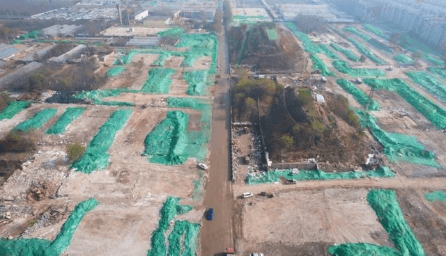 相關職能部門正在大力推進拆遷工作