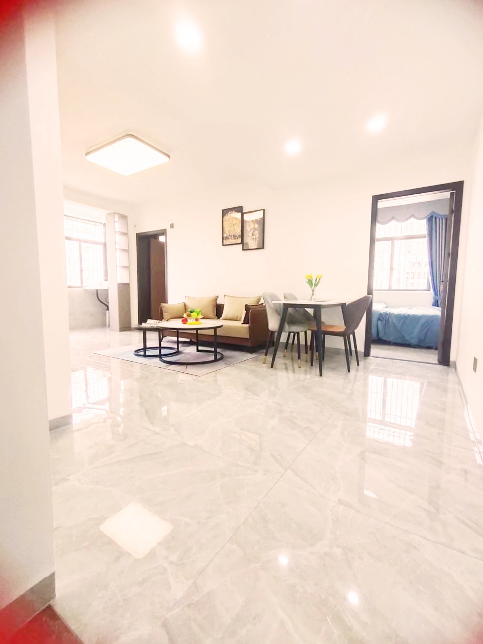 深圳布吉小產(chǎn)權(quán)房|東 城 花 園，首付15萬(wàn)/套  地鐵口200米