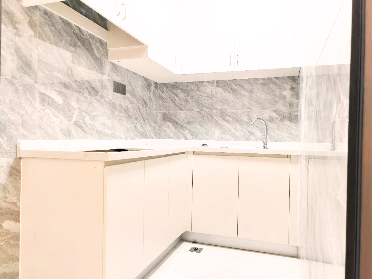 深圳龍崗小產(chǎn)權房|愛聯(lián)明庭