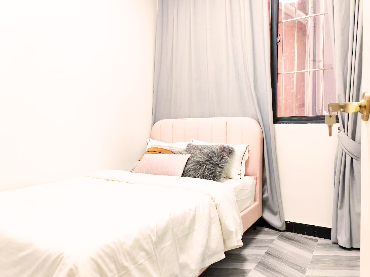 深圳龍崗小產(chǎn)權房|愛聯(lián)明庭